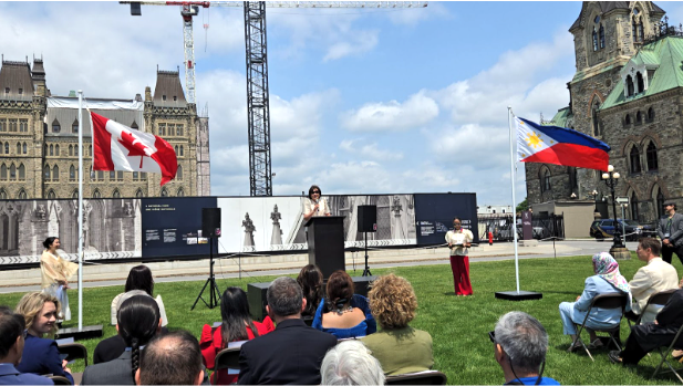 Flag raising at Parliament3
