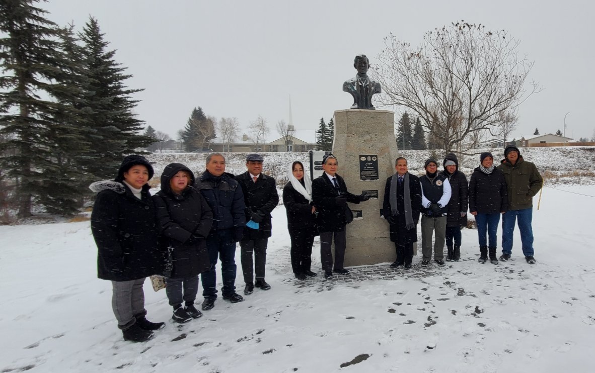 PR 205 2021 ARDR Visit Rizal Monument in Canada