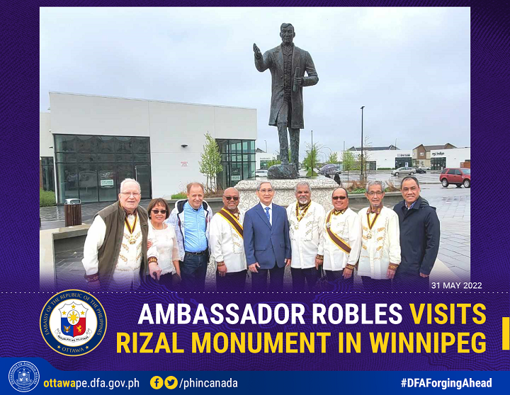 PR 88 2022 Ambassador Robles Visits Rizal Monument in Winnipeg